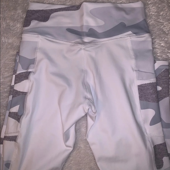 Curves N Combatboots Pants - Snow White camo Curves N Combatboots Leggings